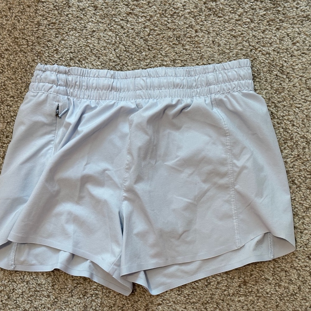 Heart the hustle 2.5” shorts